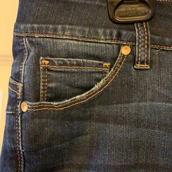 Jag Gloria flare Jean size 4, mid rise - Picture 3 of 5